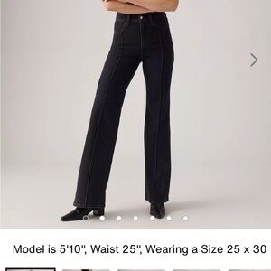 Levi's Ribcage Bell NWT Sz 27x30